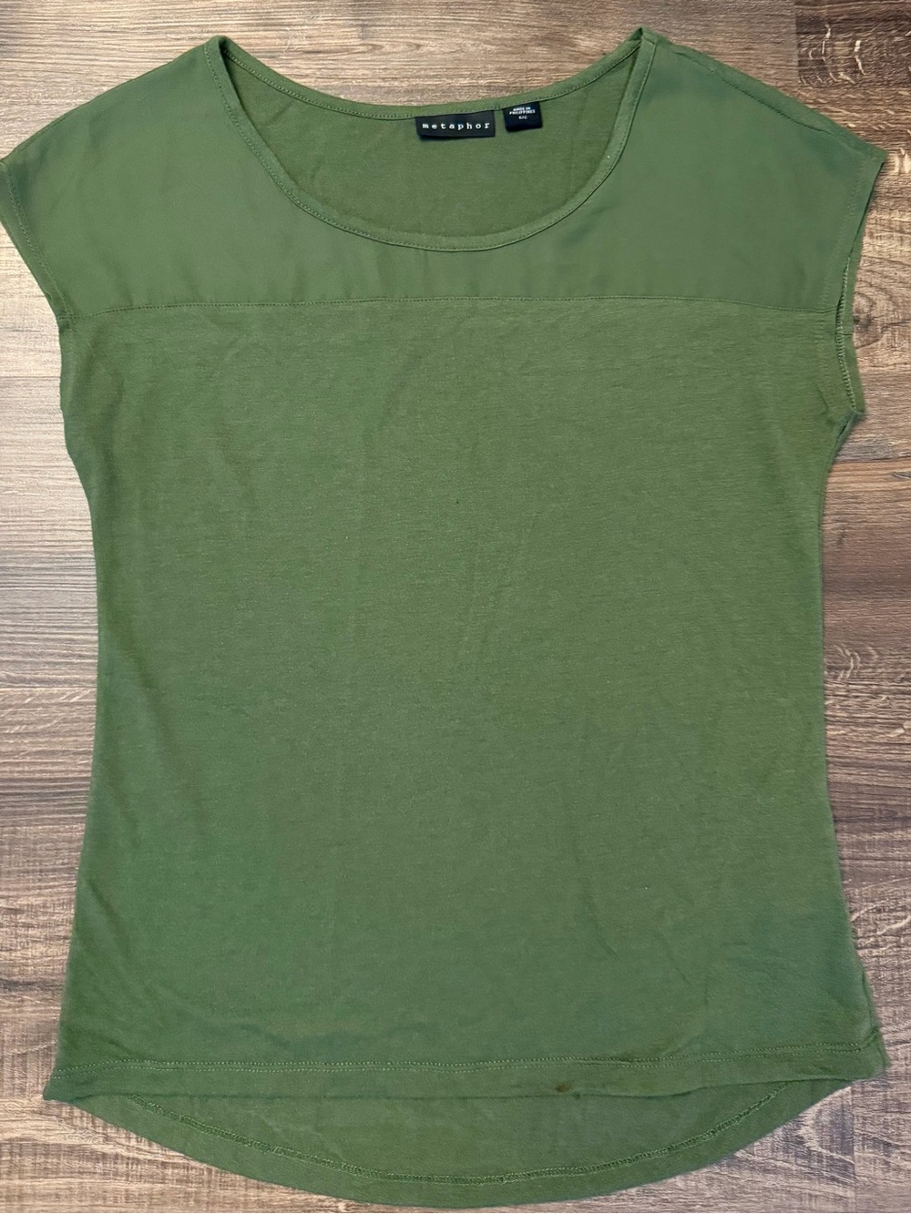 Metaphor Olive Green Mixed Media Scoop Neck Top Size Small Cap Sleeve